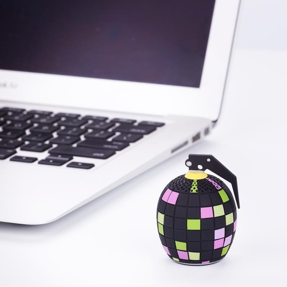 Bitty Boomers - Fortnite Boogie Bomb Parlante Bluetooth