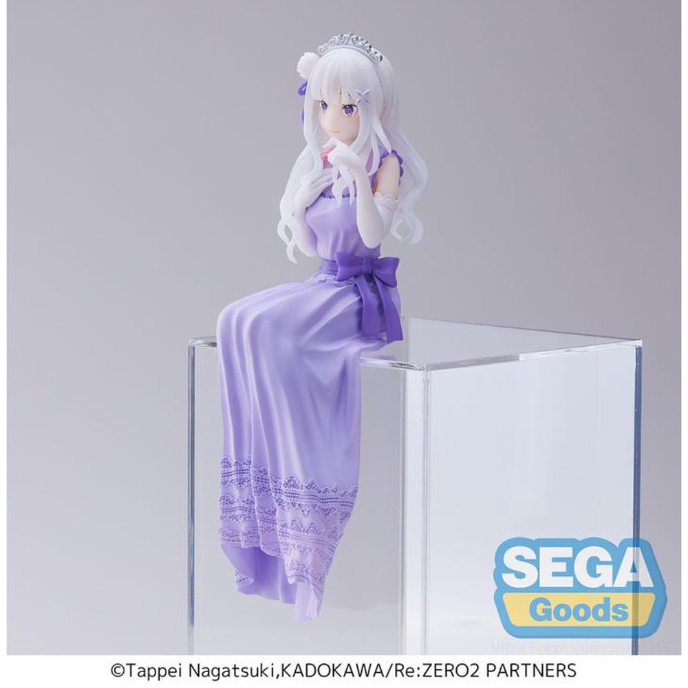 Re:Zero Starting Life in Another World Emilia Dressed Up Party Ver. Premium Perching