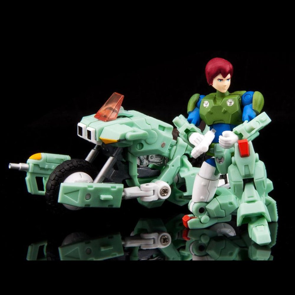 Robotech VR-052T Battler Cyclone Rand 1/28