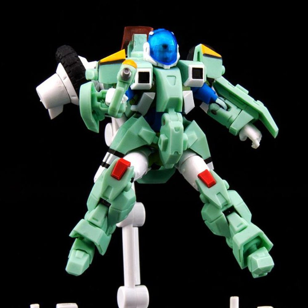 Robotech VR-052T Battler Cyclone Rand 1/28