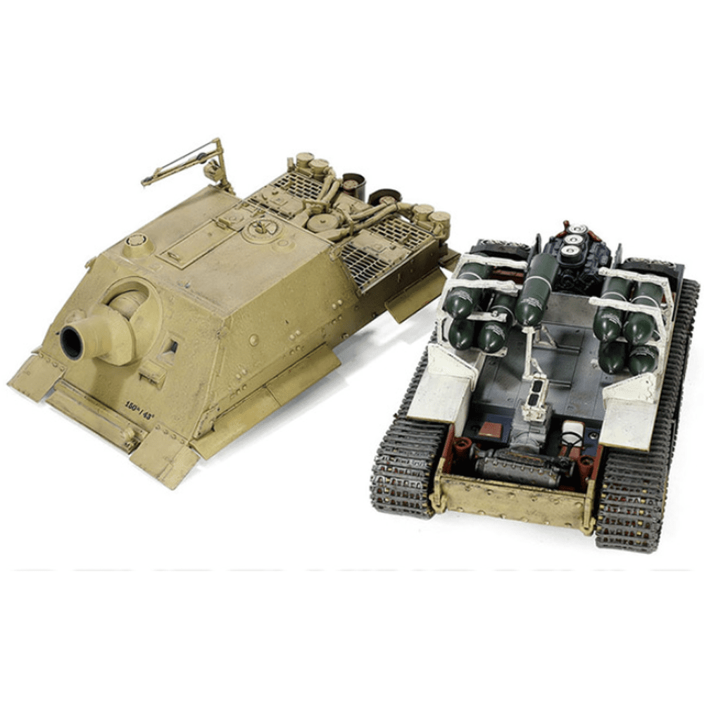 Sd.Kfz.181 Sturmtiger German Army 1943 1/32