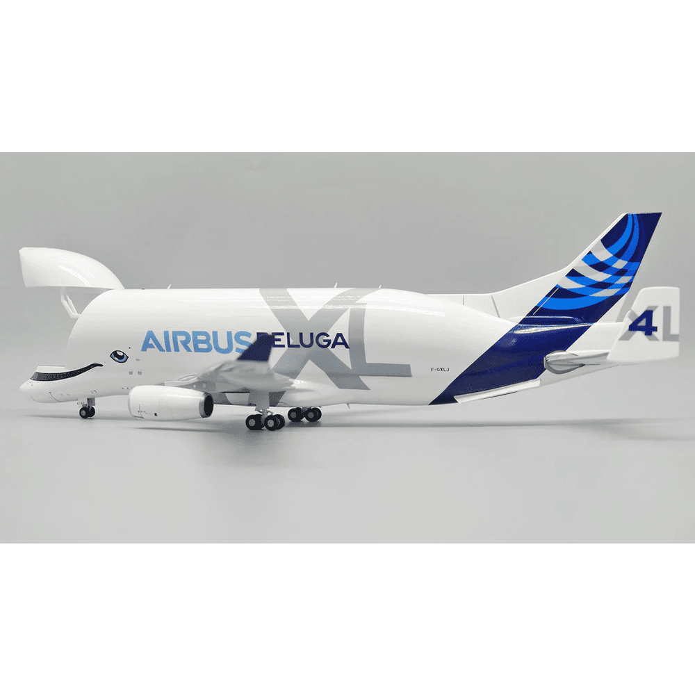 Airbus A330-700L - Beluga XL4 1/200