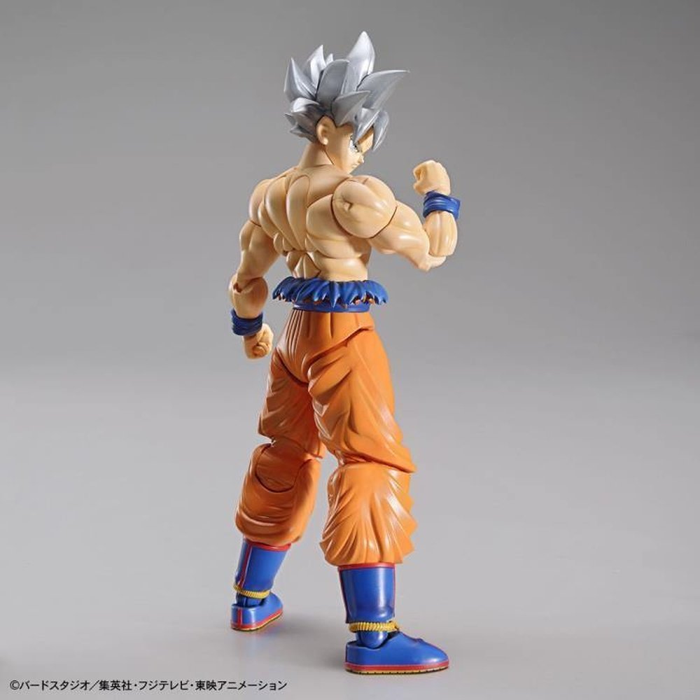 Figure-Rise - Dragon Ball Super: Goku Ultra Instinct Model Kit