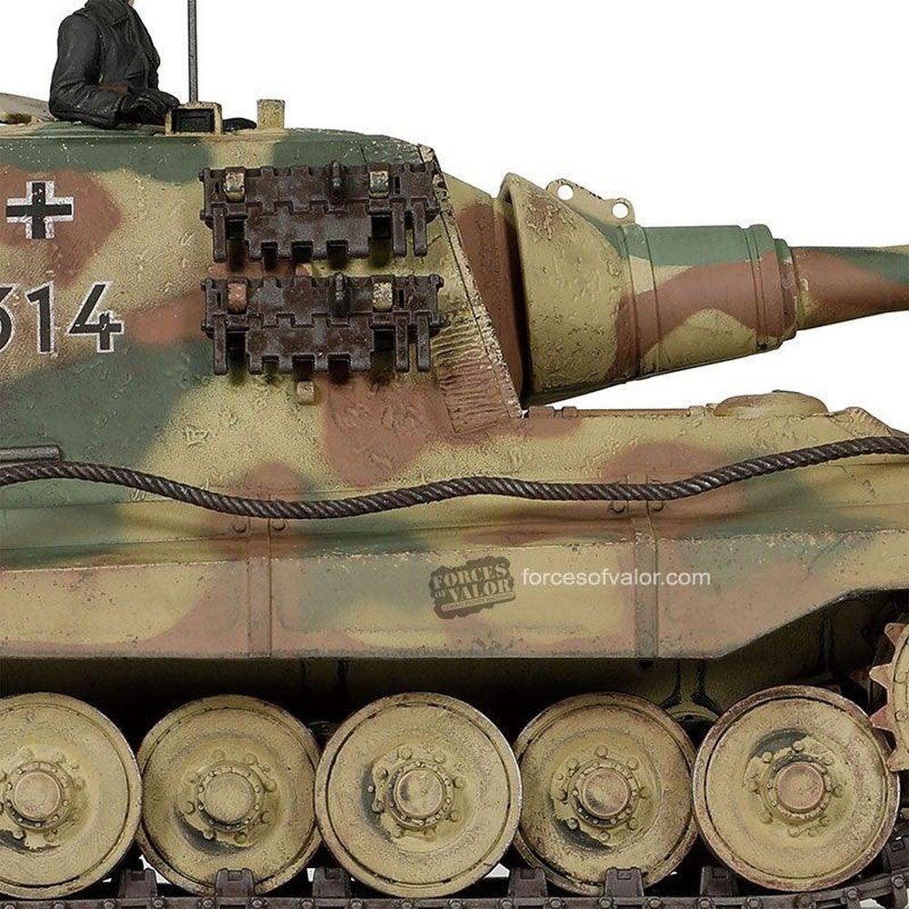German Heavy Tank Destroyer Sd.Kfz. 186, 'Jagdtiger' 1/32 toysmaster