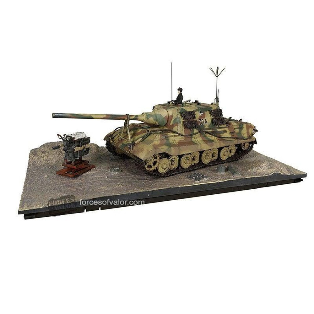 German Heavy Tank Destroyer Sd.Kfz. 186, 'Jagdtiger' 1/32 toysmaster