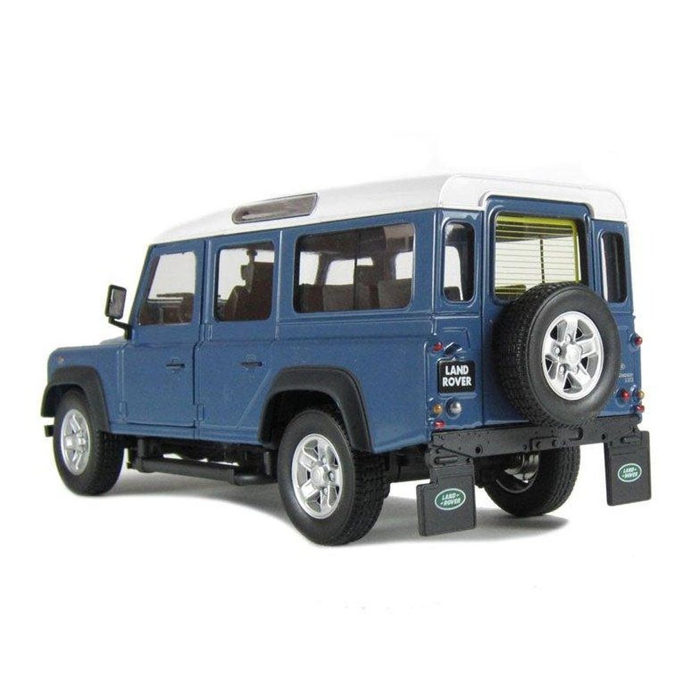Land Rover Defender 1/24