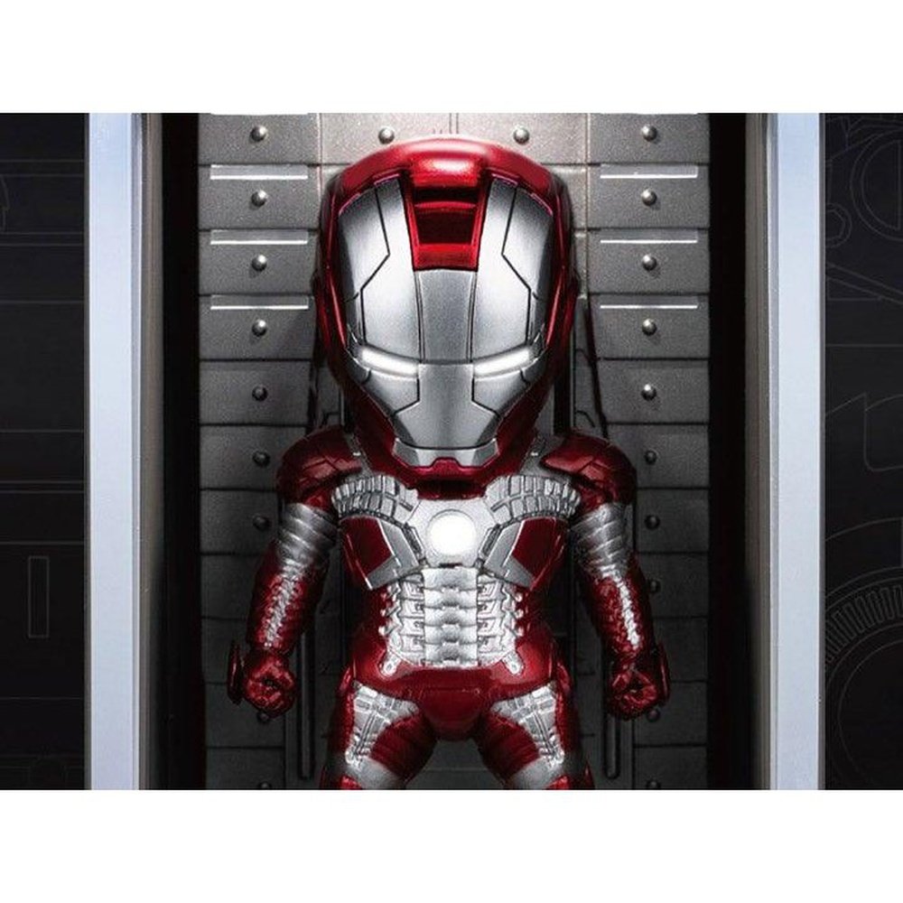 Mini Egg Attack MEA-015 - 3: Iron Man Mark V & Hall of Armor PX Previews Exclusive toysmaster
