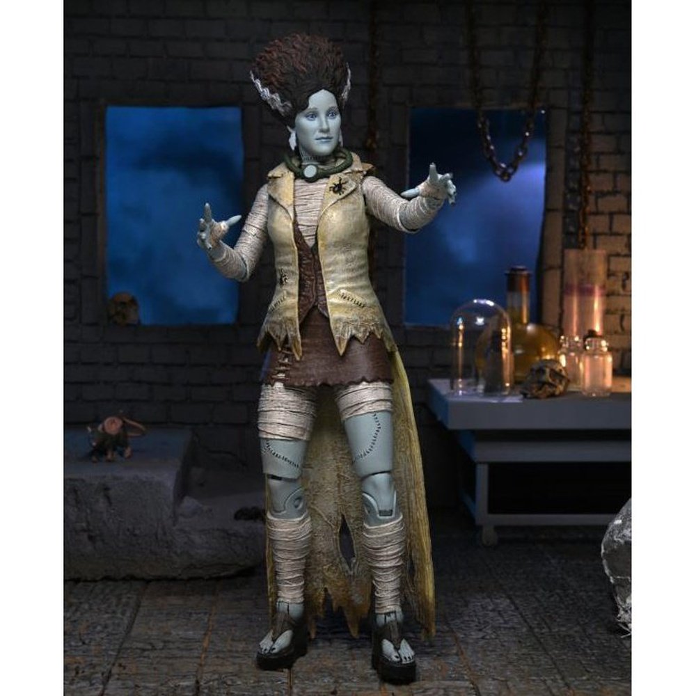 *PRE-VENTA* TMNT Universal Monsters April O'Neil as The Bride Of Frankenstein toysmaster