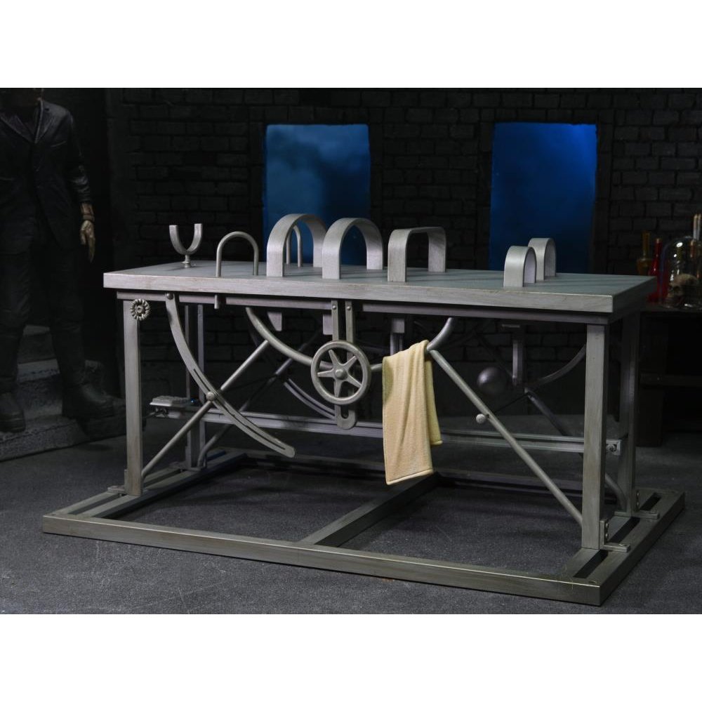 Universal Monsters Frankenstein Accessory Pack