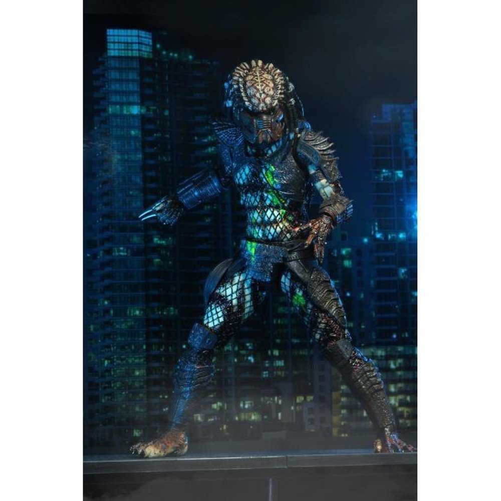 Predator 2 Ultimate Battle-Damaged City Hunter