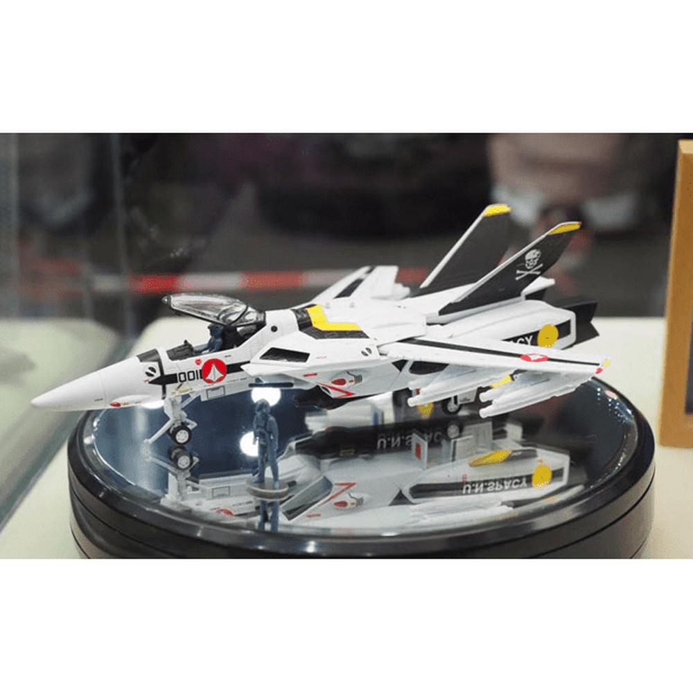 ROBOTECH VF-1S FIGHTER VALKYRIE ROY FOKKER'S 1/72