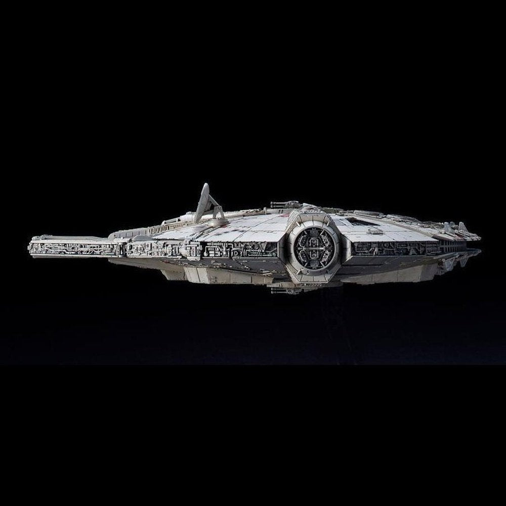 Star Wars: The Rise of Skywalker - Millennium Falcon Model Kit 1/144