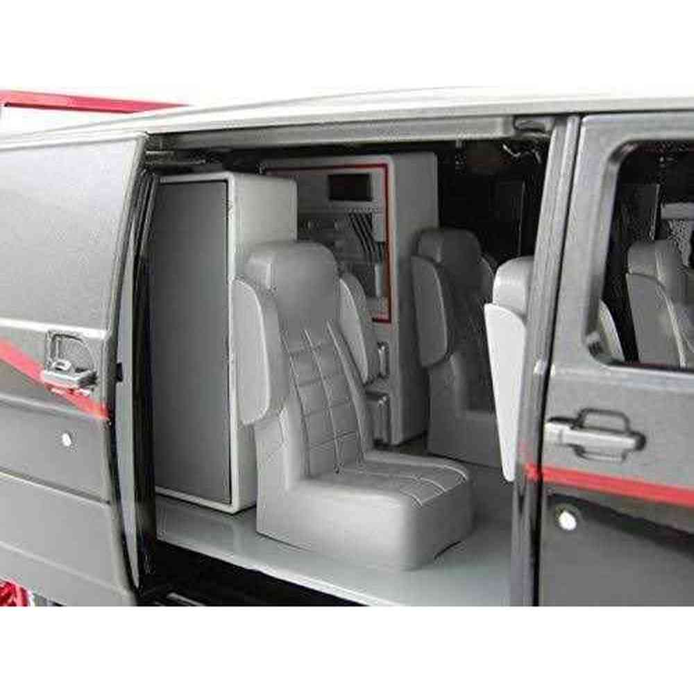 The A-Team 1983 GMC Vandura 1/18