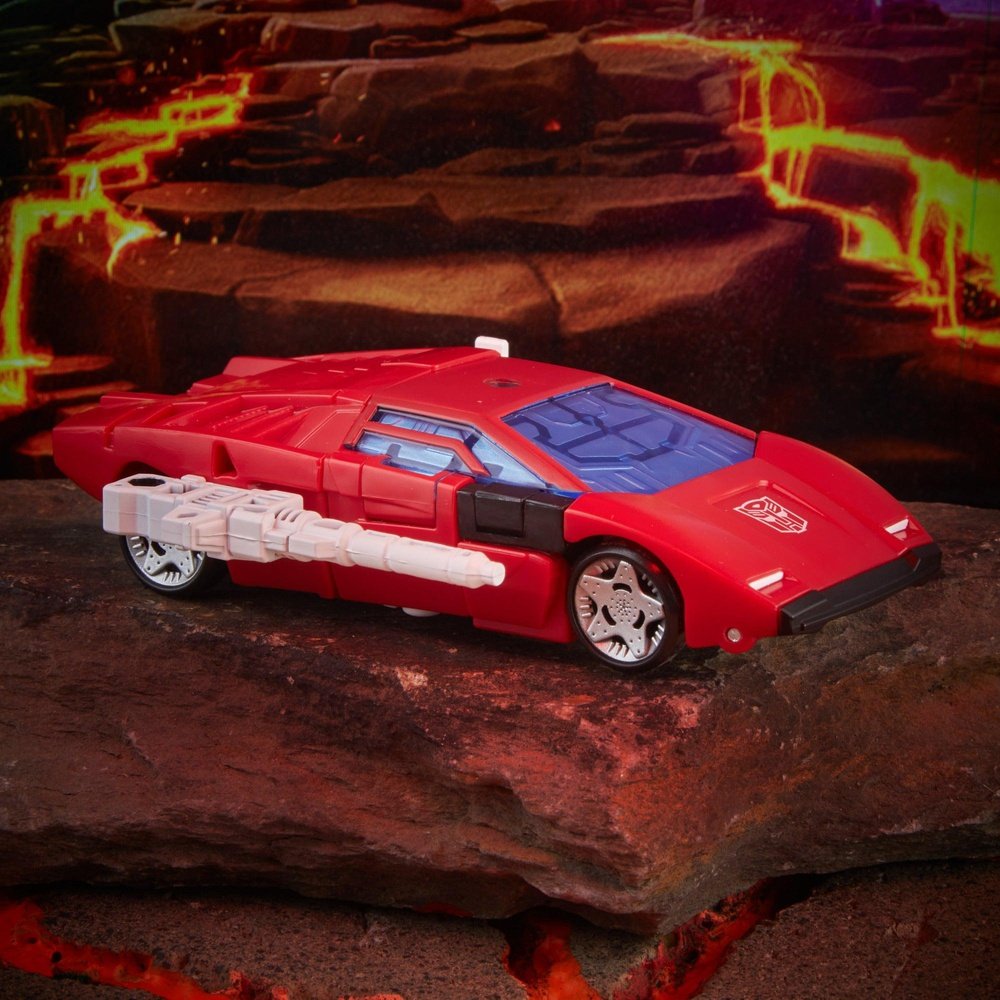Transformers Kingdom Battle Across Time Collection Deluxe WFC-K42 Sideswipe & Maximal Skywarp