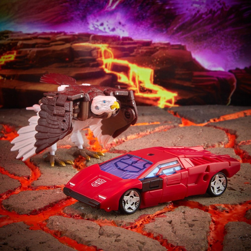 Transformers Kingdom Battle Across Time Collection Deluxe WFC-K42 Sideswipe & Maximal Skywarp