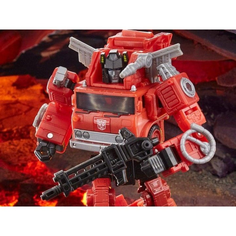 Transformers War for Cybertron: Kingdom Voyager Inferno toysmaster