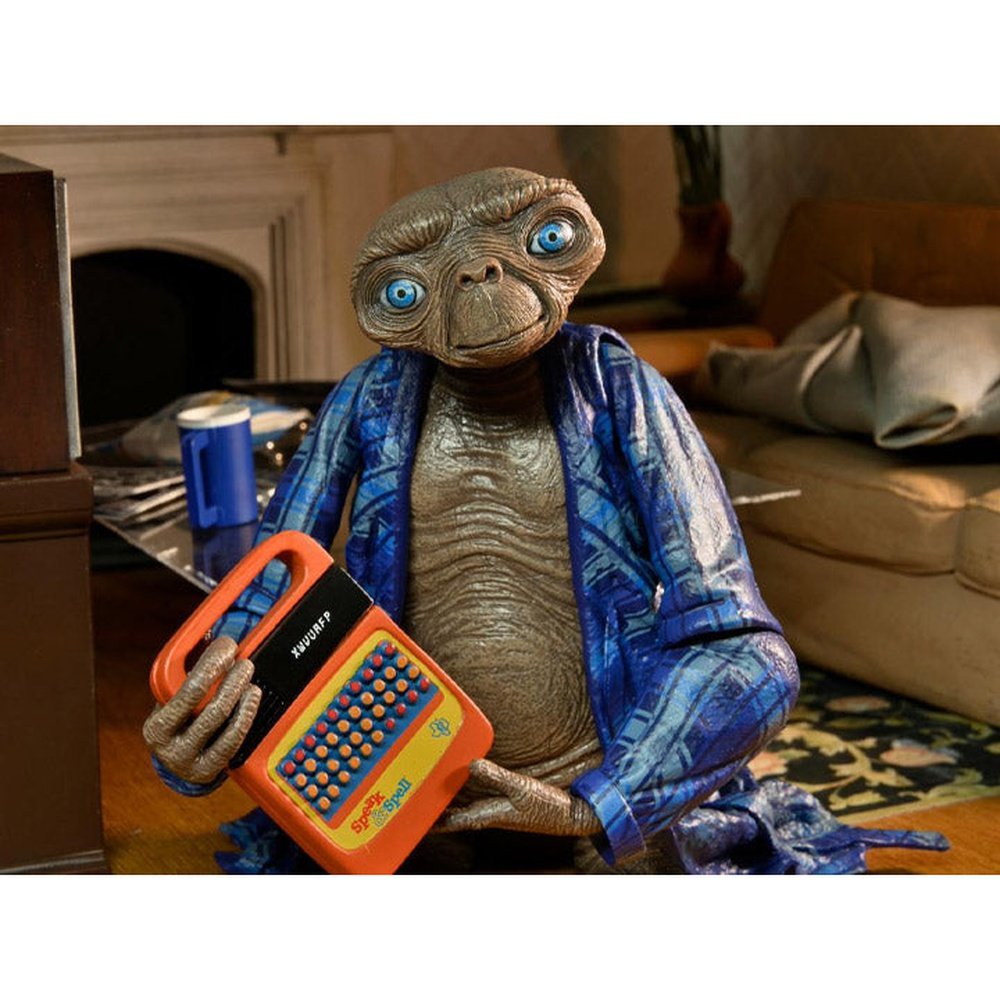 E.T. 40th Anniversary Ultimate Telepathic E.T.