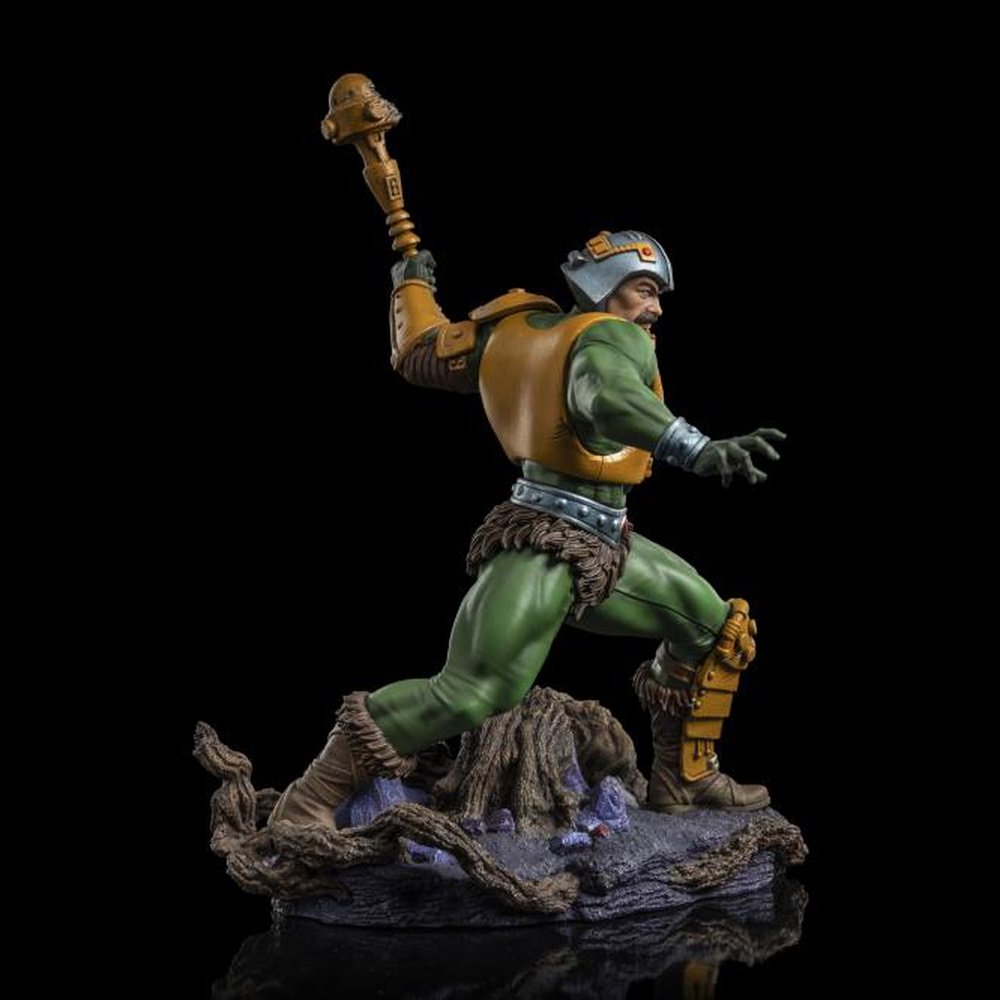 Masters of the Universe Battle Diorama Series Man-At-Arms Art Scale 1/10