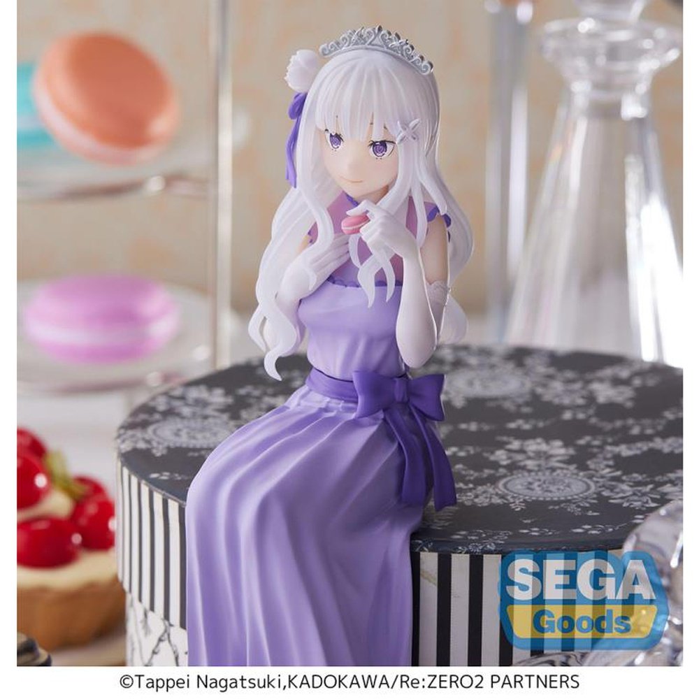 Re:Zero Starting Life in Another World Emilia Dressed Up Party Ver. Premium Perching