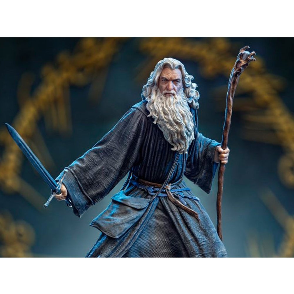 The Lord of the Rings: The Fellowship of the Ring Battle Diorama Series Gandalf Art Scale Limited Edition 1/10