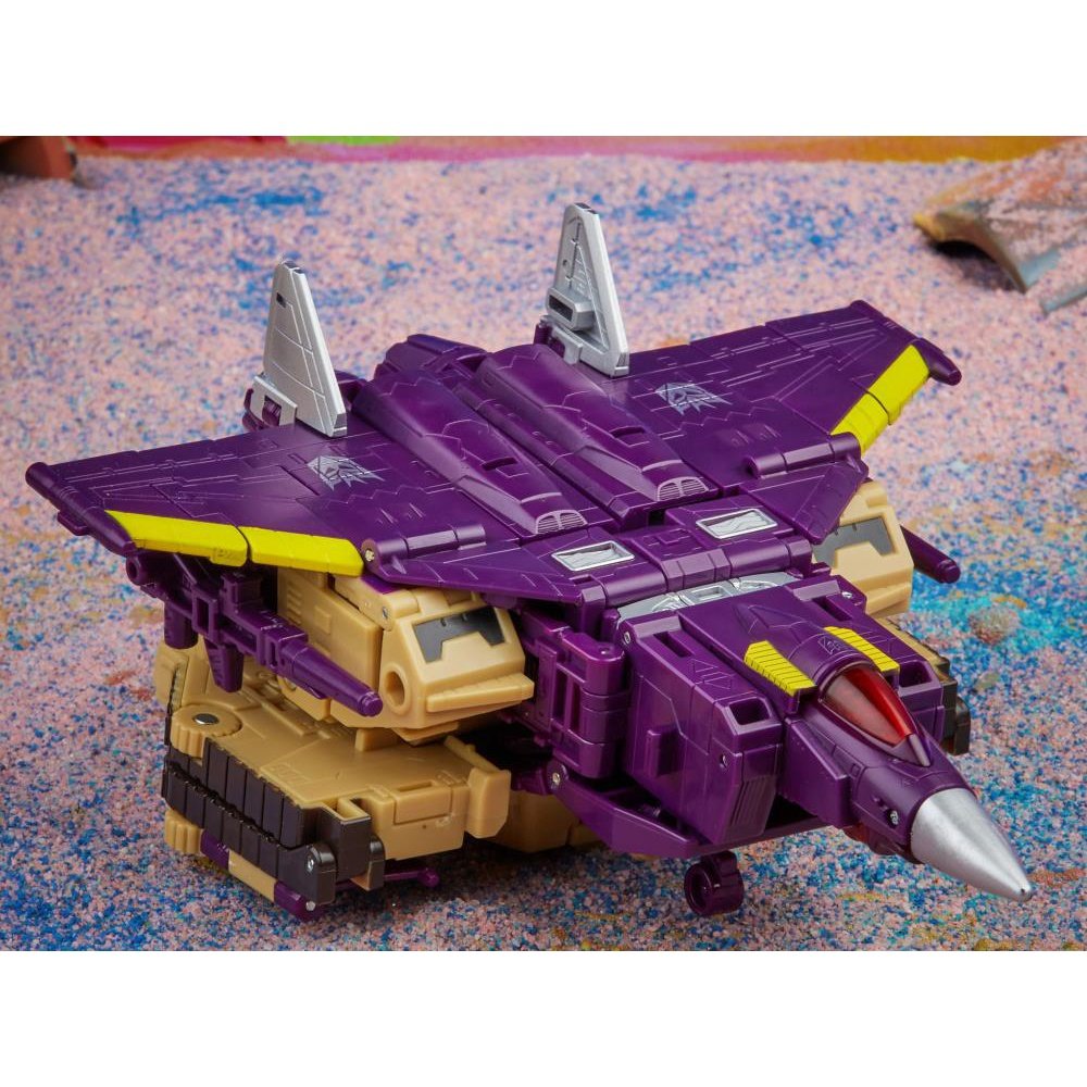 Transformers Legacy: Leader Blitzwing