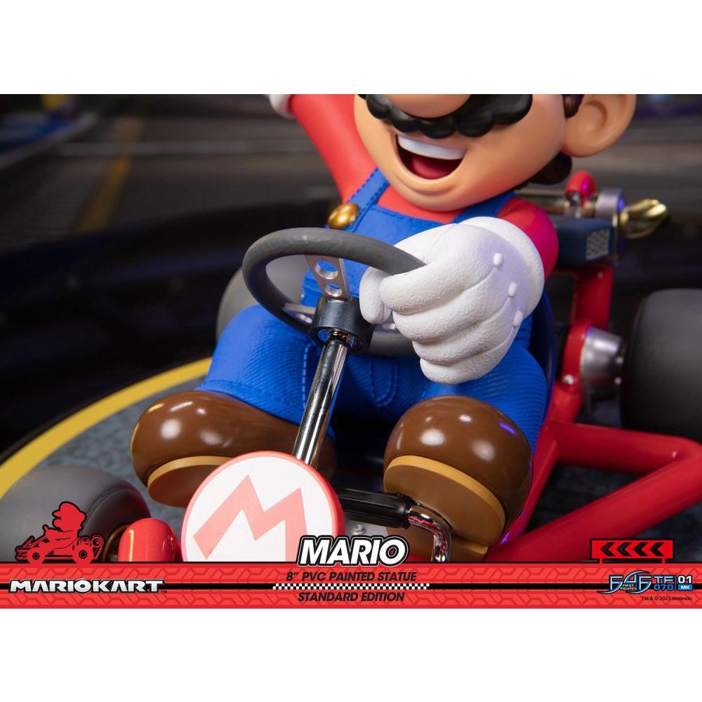 World of Nintendo Mario Kart (Standard Edition)