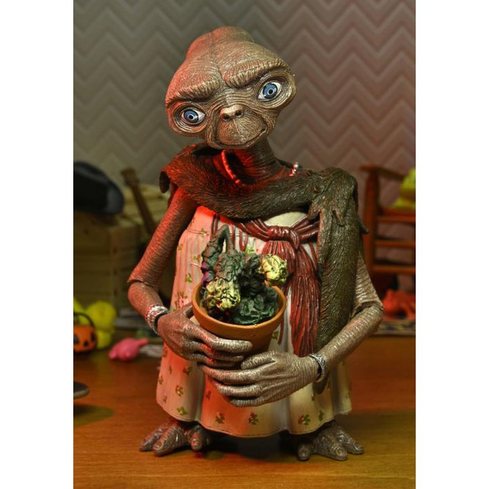 E.T. 40th Anniversary Ultimate Dress Up E.T.