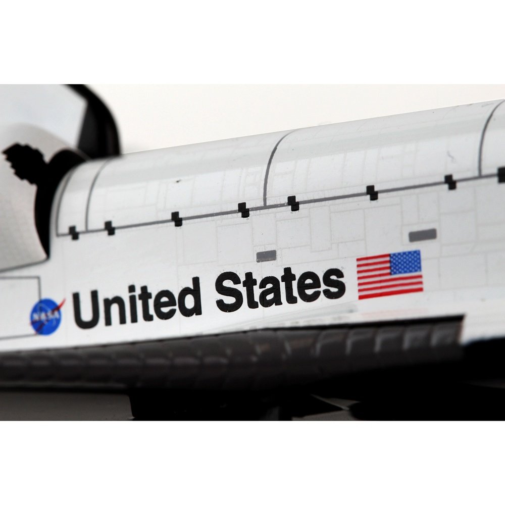 Transbordador Espacial Nasa Ov-103 Discovery 1/300